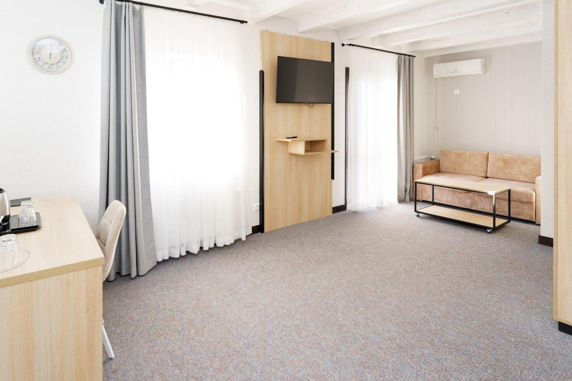 Spa-Hotel Dodo Житомир Екстериор снимка