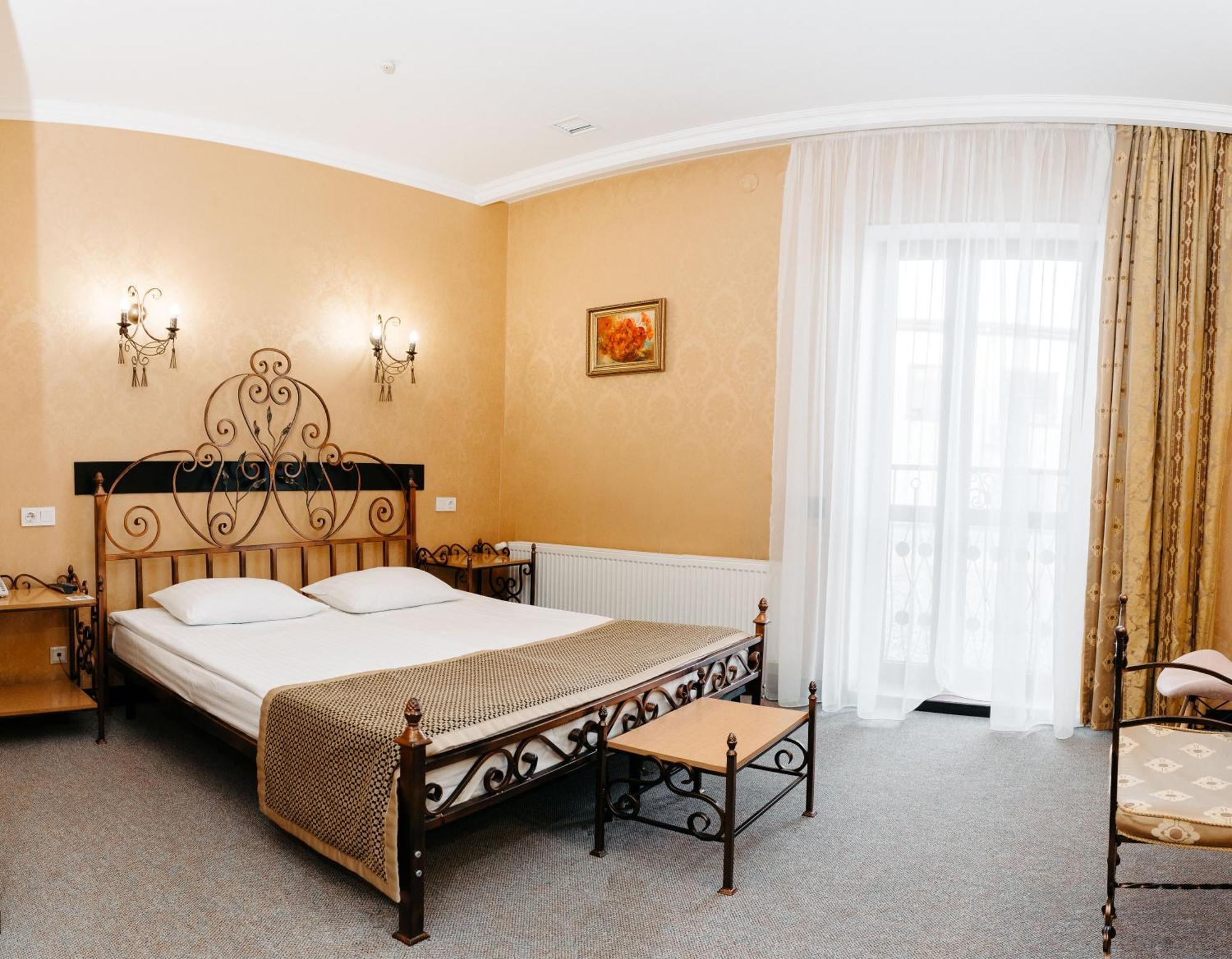 Spa-Hotel Dodo Житомир Екстериор снимка
